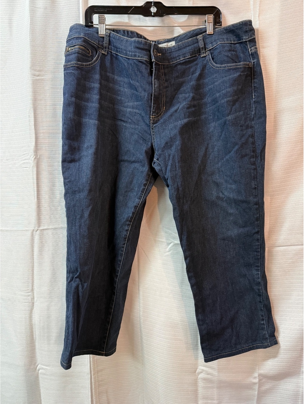 Chico's Platinum Denim Dark Blue Capri Jeans Size 4